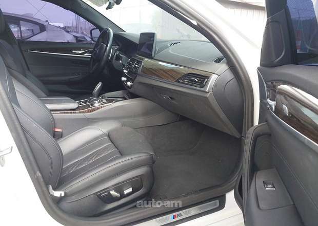 BMW 530