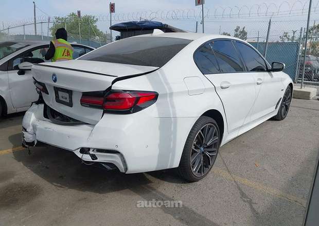 BMW 530