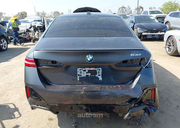 BMW 530
