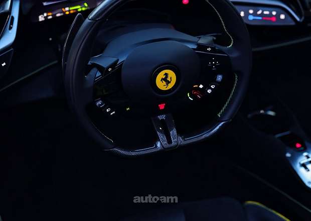 Ferrari SF90