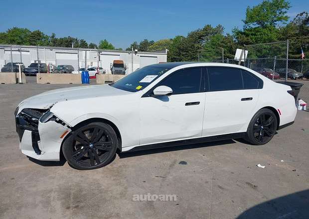 BMW 760
