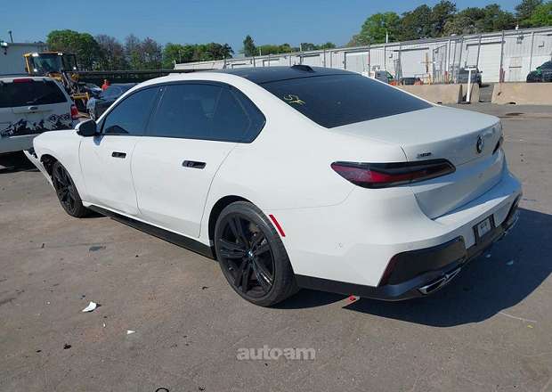 BMW 760