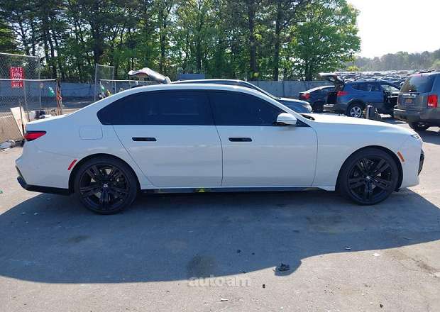 BMW 760