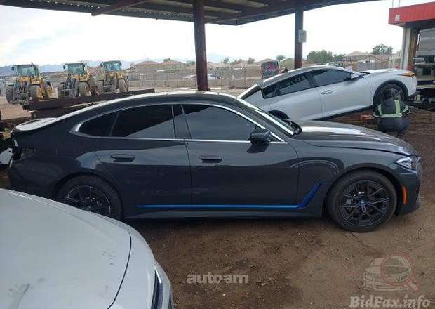 BMW i4