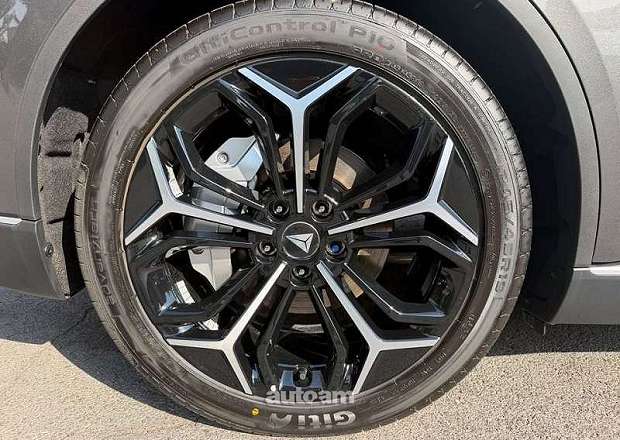 Changan Deepal SL03