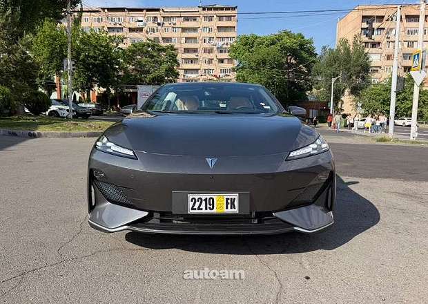 Changan Deepal SL03