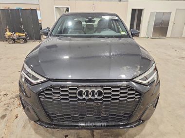 Audi A3  2023 