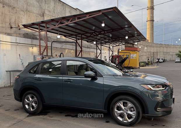 Honda HR-V 2022 — photo 3