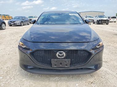 Mazda 3  2020 
