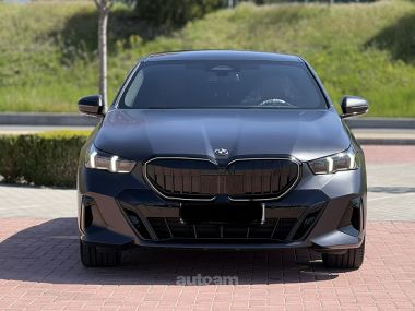 BMW i5  2024 