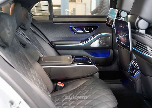 Mercedes-Benz S 500