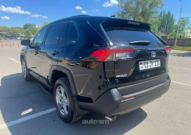 Toyota Rav 4