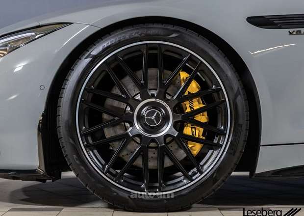 Mercedes-Benz SL 63 AMG