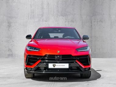 Lamborghini Urus  2023 