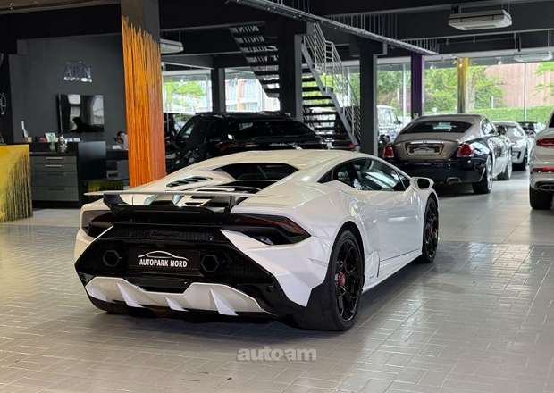 Lamborghini Huracan