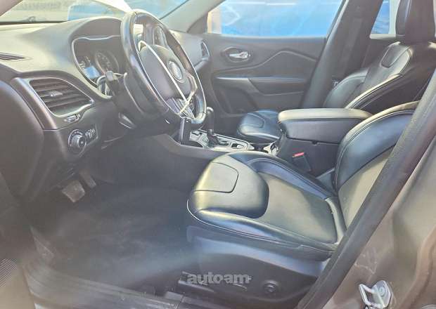 Jeep Cherokee