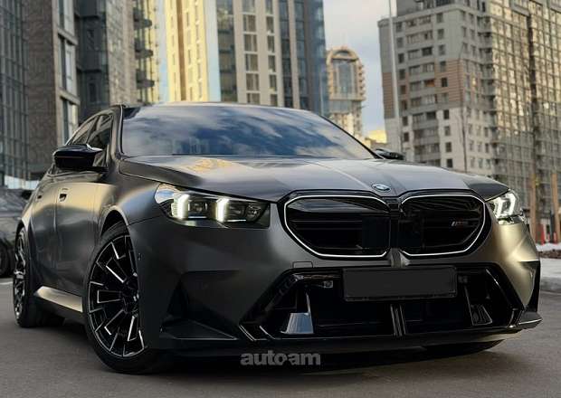 BMW M5