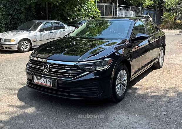 Volkswagen Jetta 2022 — լուսանկար 3