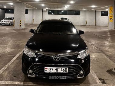 Toyota Camry  2016 