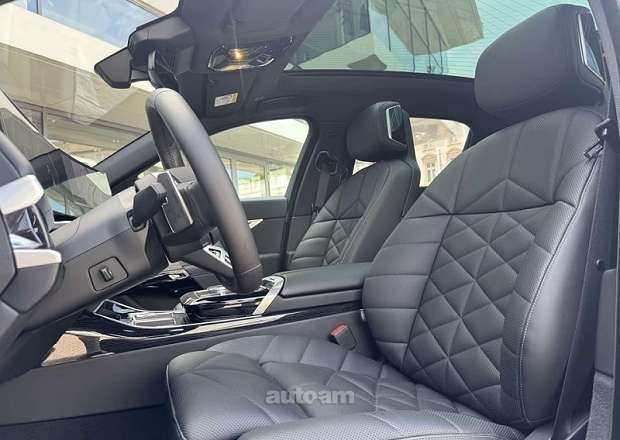 BMW 740