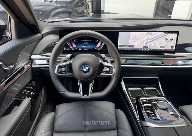 BMW 740