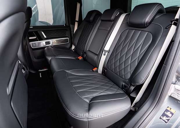 Mercedes-Benz G 400
