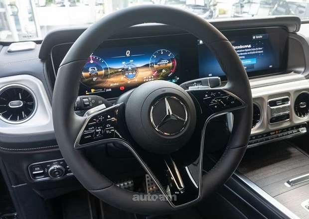 Mercedes-Benz G 400