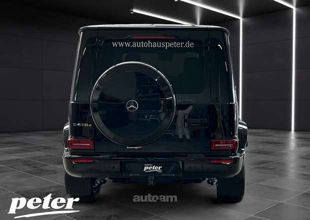 Mercedes-Benz G 400