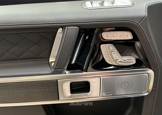 Mercedes-Benz G 400