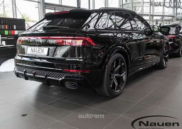 Audi RSQ8