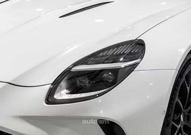 Aston Martin V8 Vantage