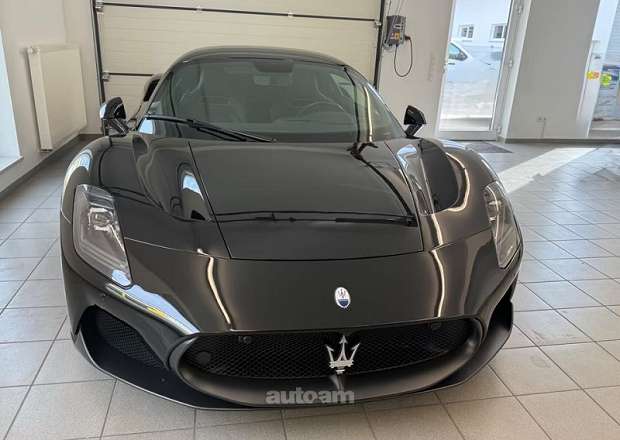 Maserati MC12