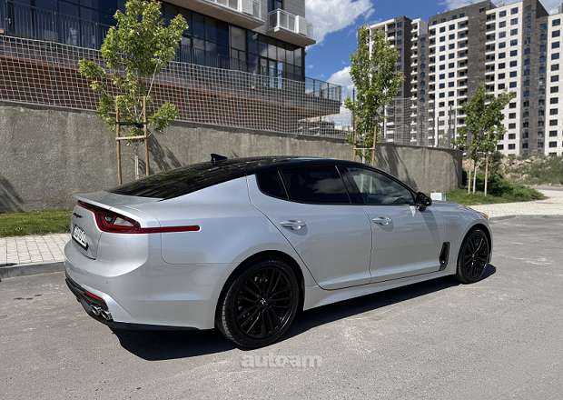 Kia Stinger 2017 — լուսանկար 6