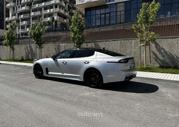 Kia Stinger 2017 — լուսանկար 8