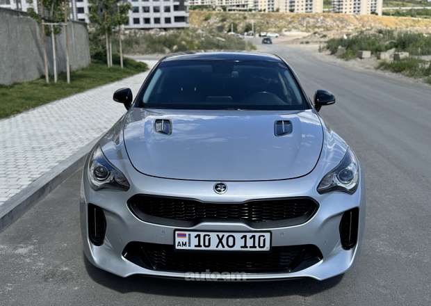 Kia Stinger 2017 — լուսանկար 1