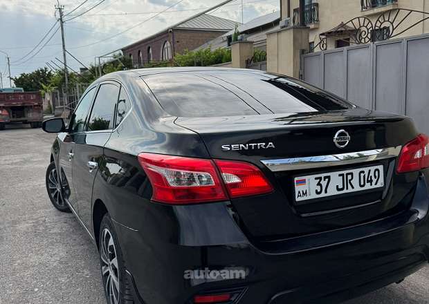Nissan Sentra