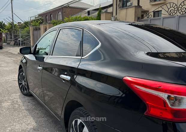 Nissan Sentra