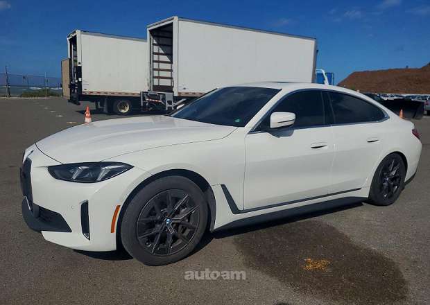 BMW i4