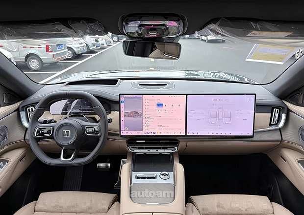 Zeekr 8X