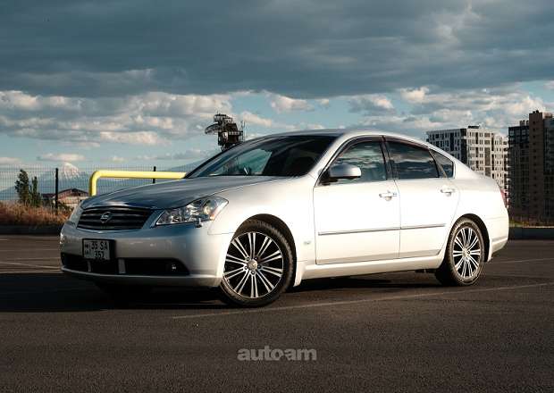 Nissan Fuga