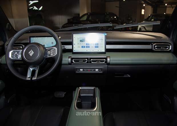 WULING Yep Plus