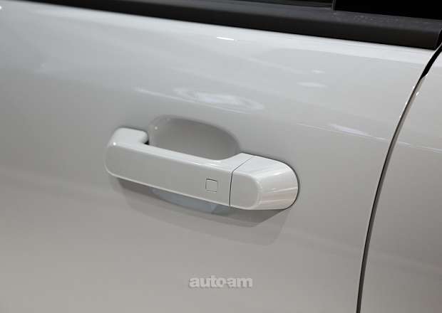 WULING Yep Plus