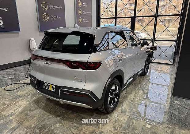 BYD Yuan Up
