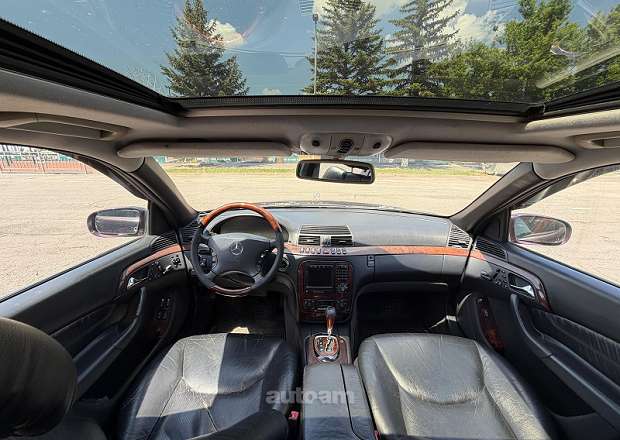 Mercedes-Benz S 320