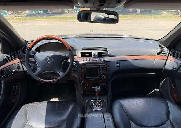 Mercedes-Benz S 320