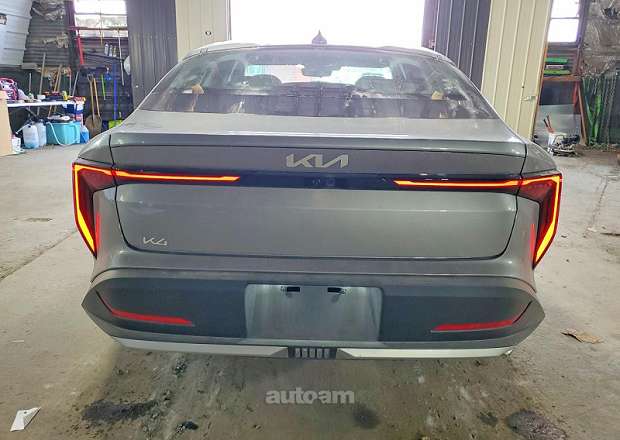 Kia K4