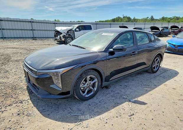 Kia K4