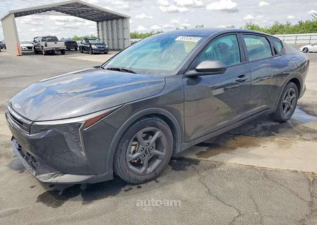 Kia K4