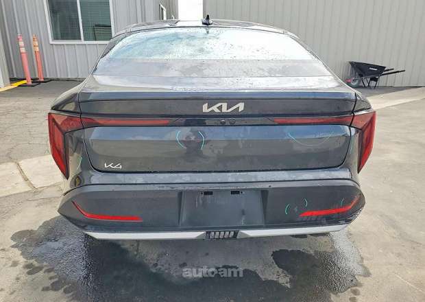 Kia K4