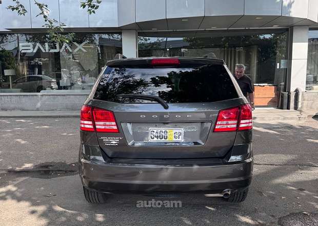 Dodge Journey 2020 — լուսանկար 6